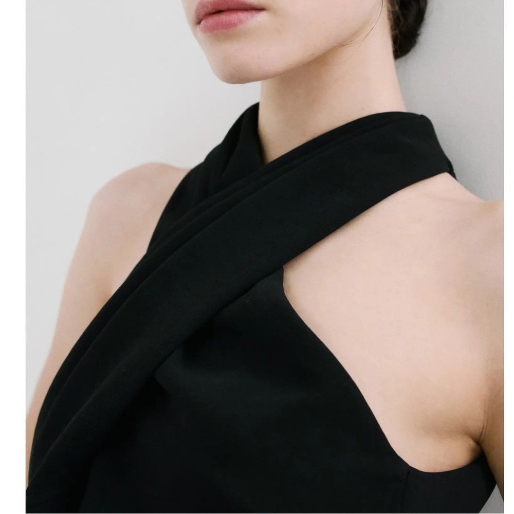 BNWT MANGO Mono Jane Black Cross-Over Jumpsuit, Reg $140 - Picture 4 of 7
